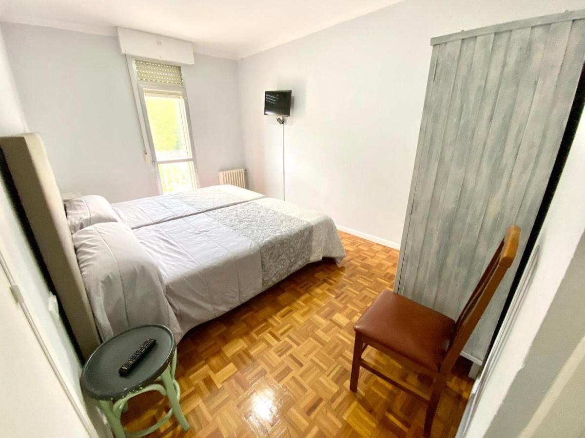 Garden Lodge Hostal Evencio Ribadavia Luaran gambar