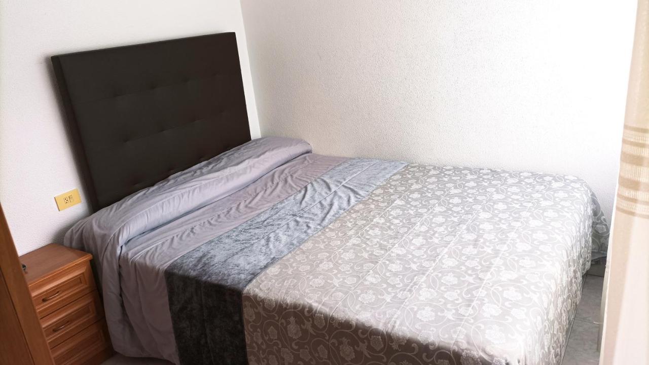 Garden Lodge Hostal Evencio Ribadavia Luaran gambar