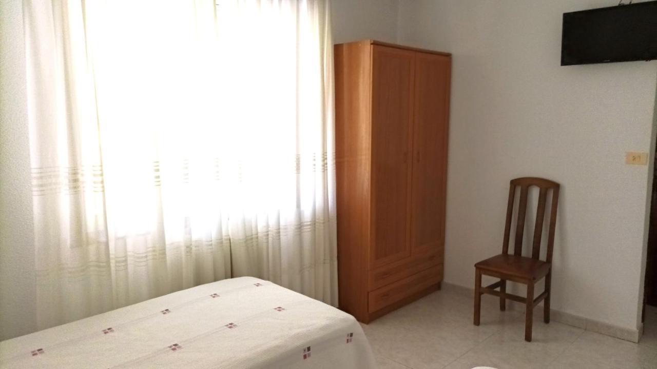 Garden Lodge Hostal Evencio Ribadavia Luaran gambar