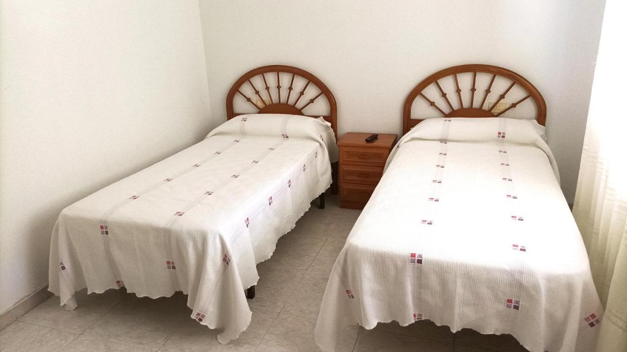 Garden Lodge Hostal Evencio Ribadavia Luaran gambar