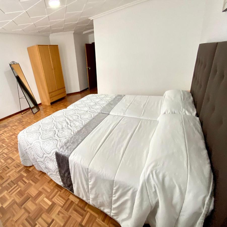 Garden Lodge Hostal Evencio Ribadavia Luaran gambar